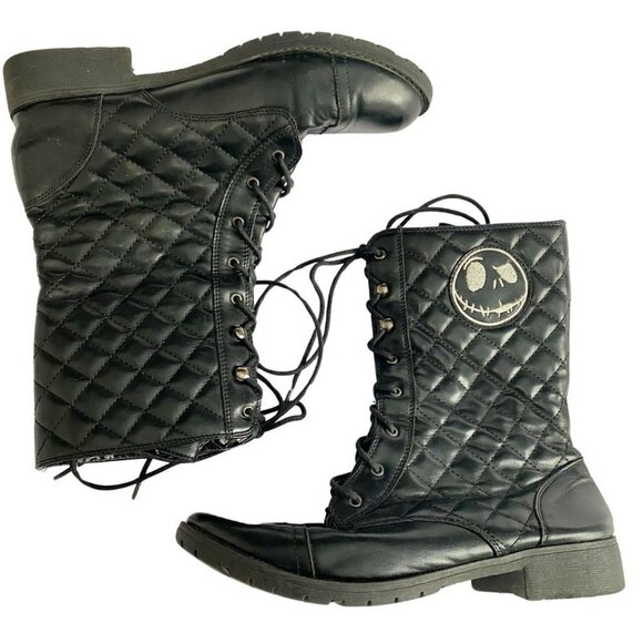 NIGHTMARE BEFORE CHRISTMAS DISNEY BLACK QUILTED LACE UP BOOTS - 10 - Picture 4 of 8